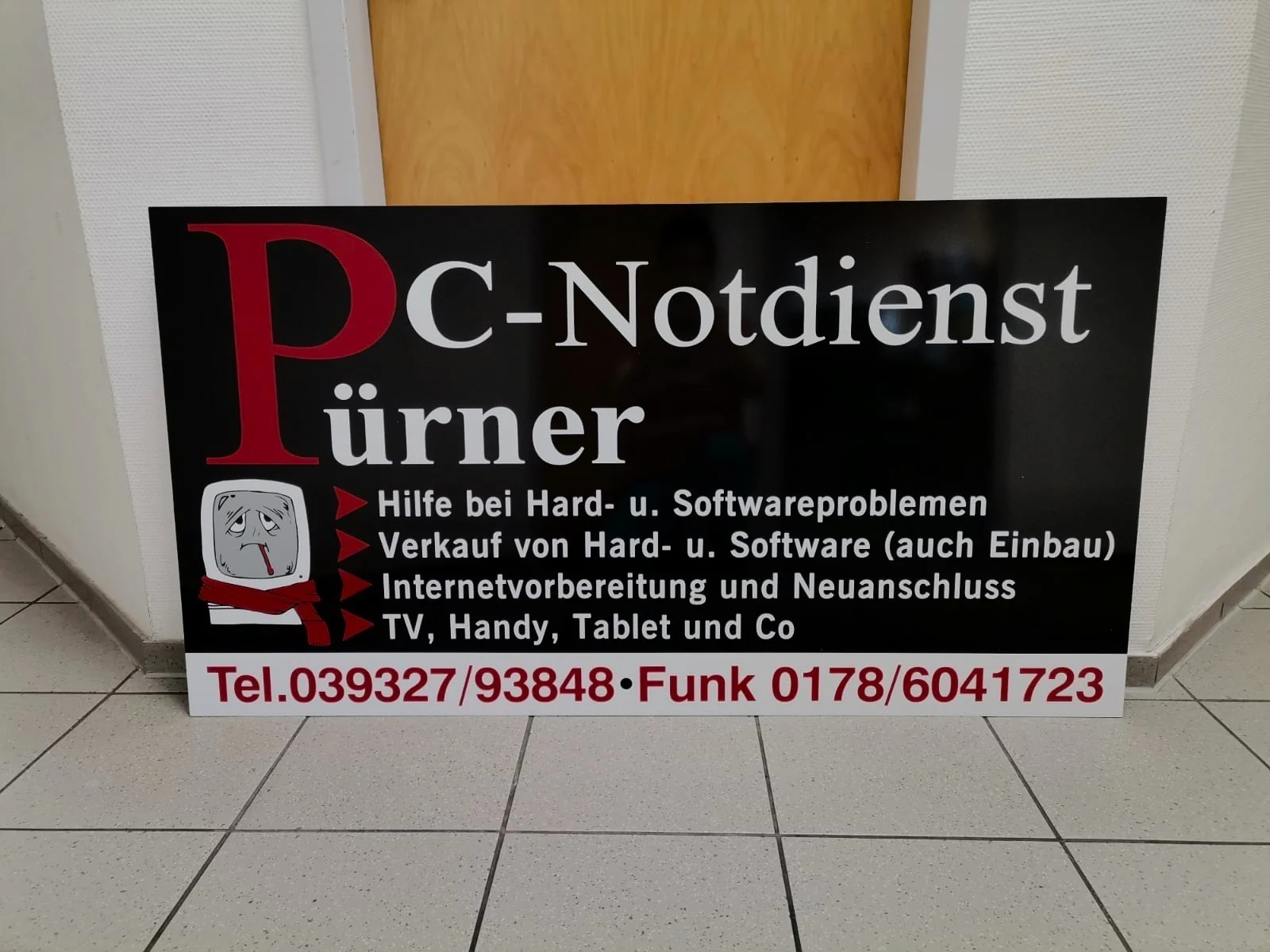 Firmen- und Praxisschilder von PrintLine Werbetechnik